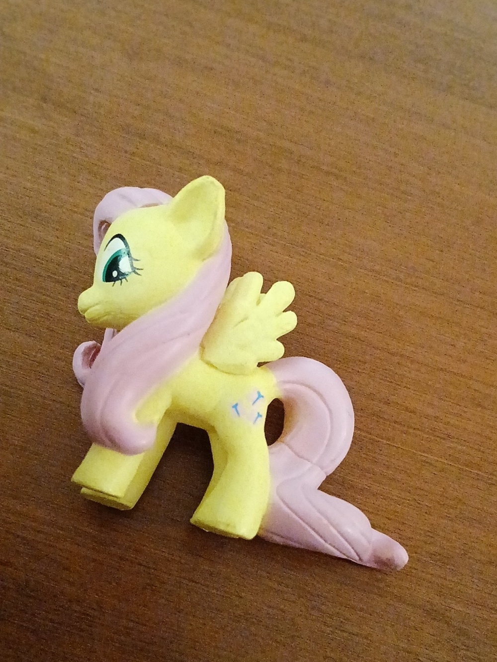 2013 My Little Pony Busy Book rare Fluttershy mini Figure 2"